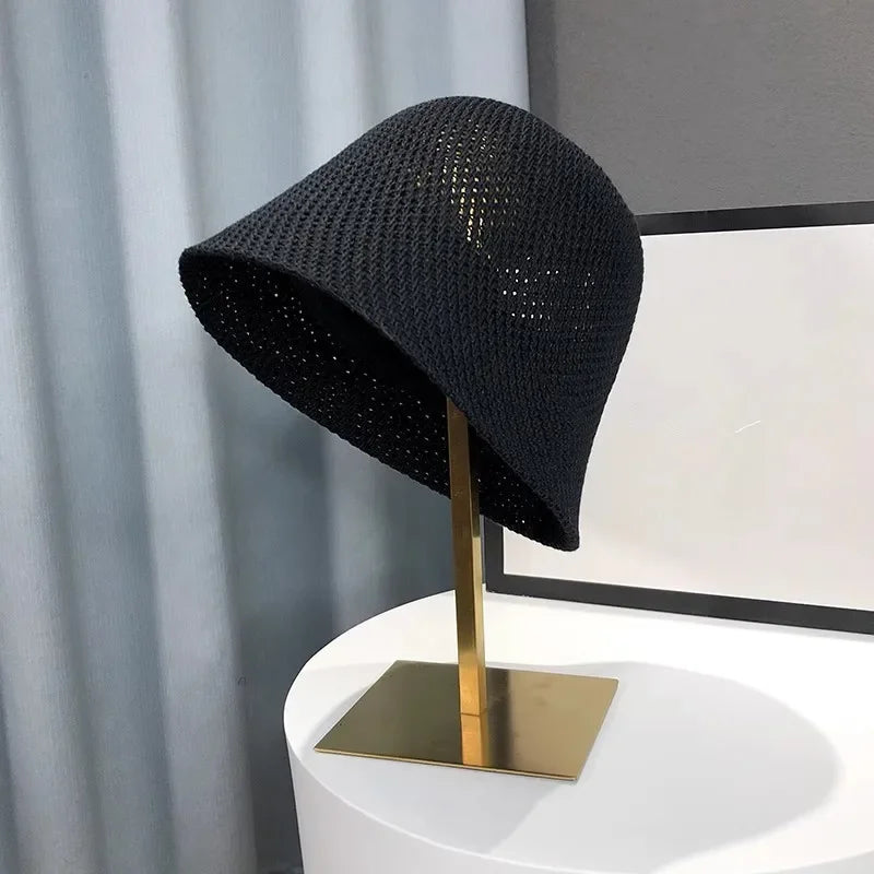 Bob ajouré léger pour femme